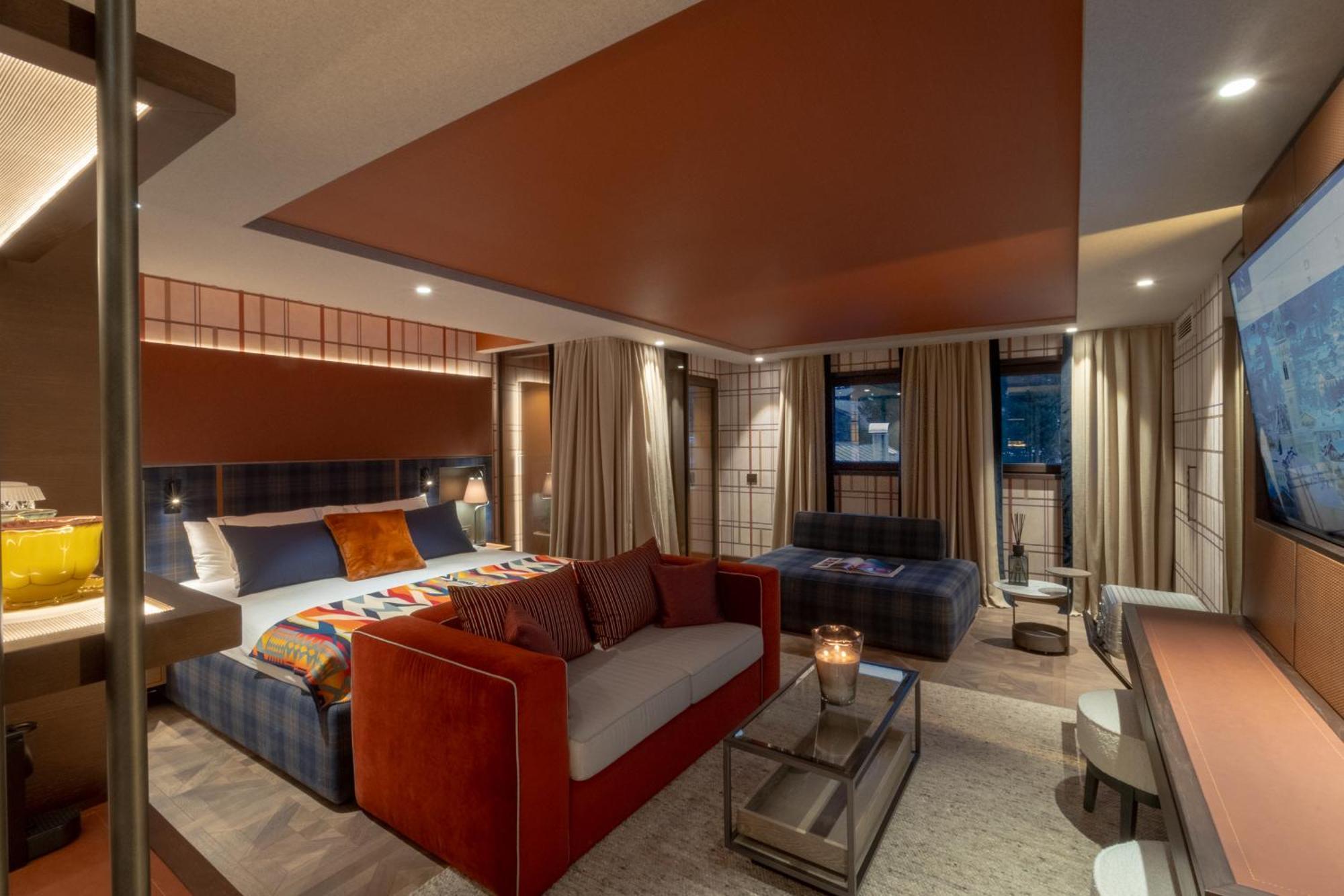 Eight Cortina 5*